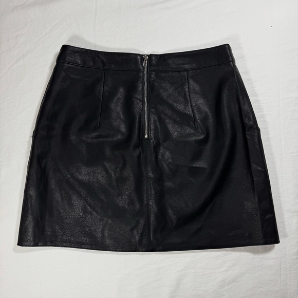 Lulu's Black Faux Leather Mini Skirt - Picture 3 of 5